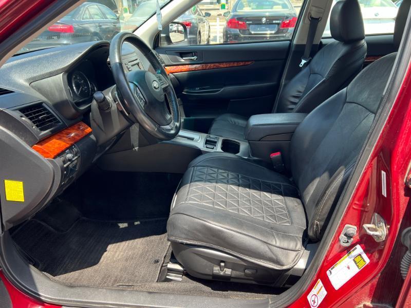 Subaru Legacy 2.5i Limited 2012