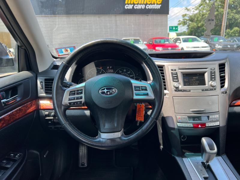 Subaru Legacy 2.5i Limited 2012