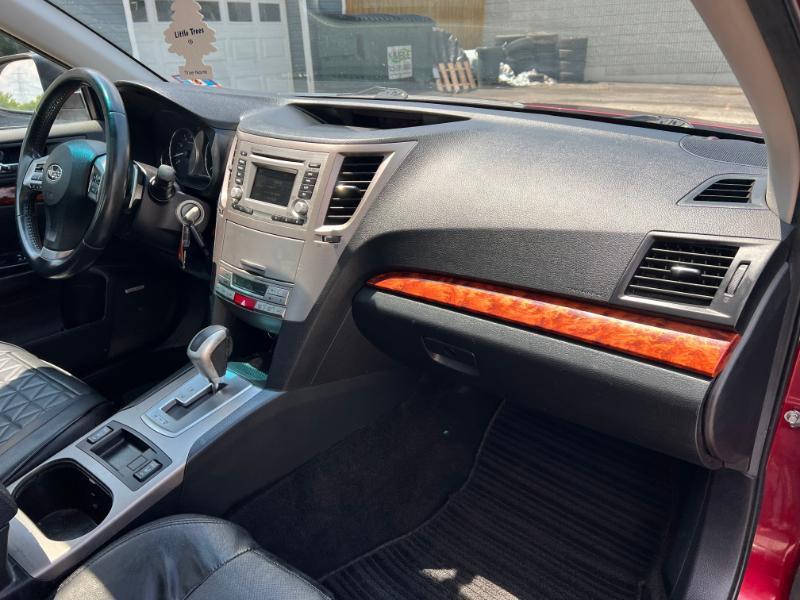 Subaru Legacy 2.5i Limited 2012