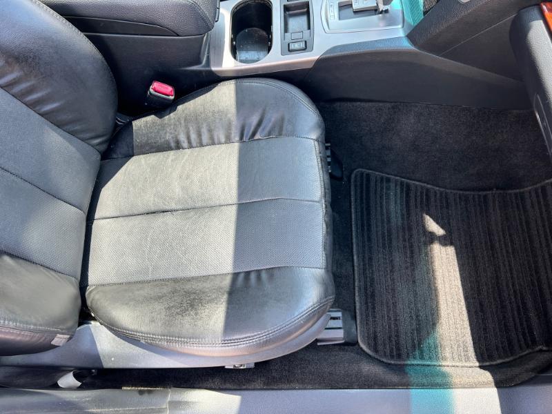 Subaru Legacy 2.5i Limited 2012