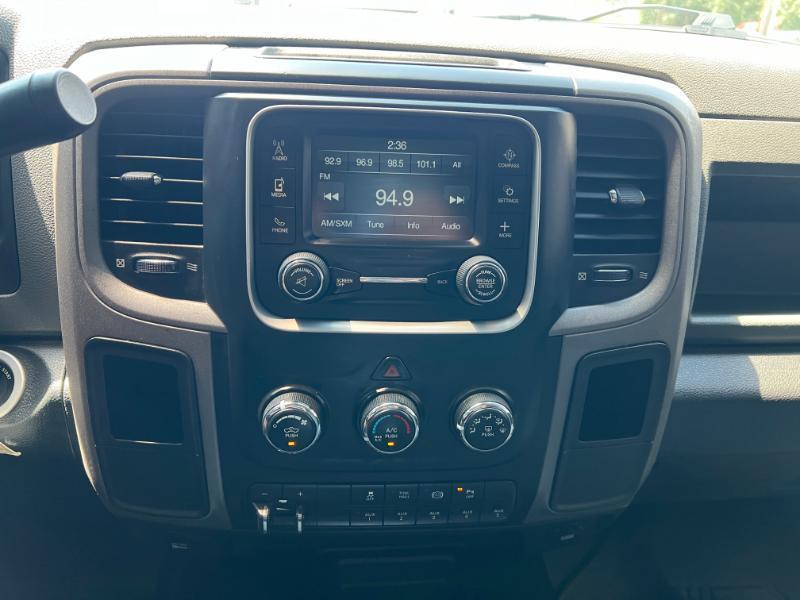 RAM 3500 ST Crew Cab SWB 4WD 2014