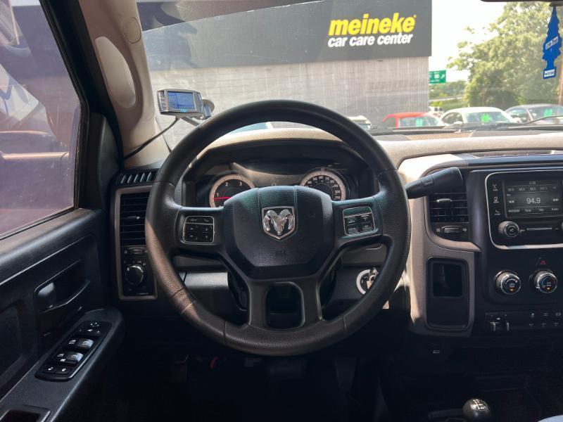 RAM 3500 ST Crew Cab SWB 4WD 2014