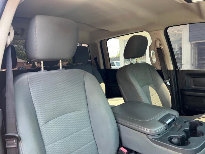 RAM 3500 ST Crew Cab SWB 4WD 2014