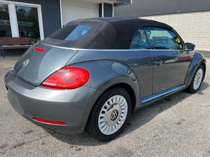 Volkswagen Beetle 2.5L Convertible 2014