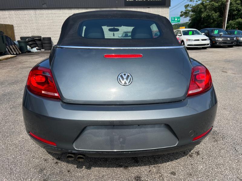 Volkswagen Beetle 2.5L Convertible 2014