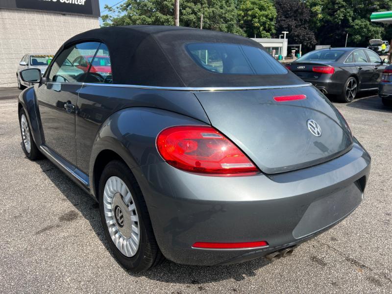 Volkswagen Beetle 2.5L Convertible 2014