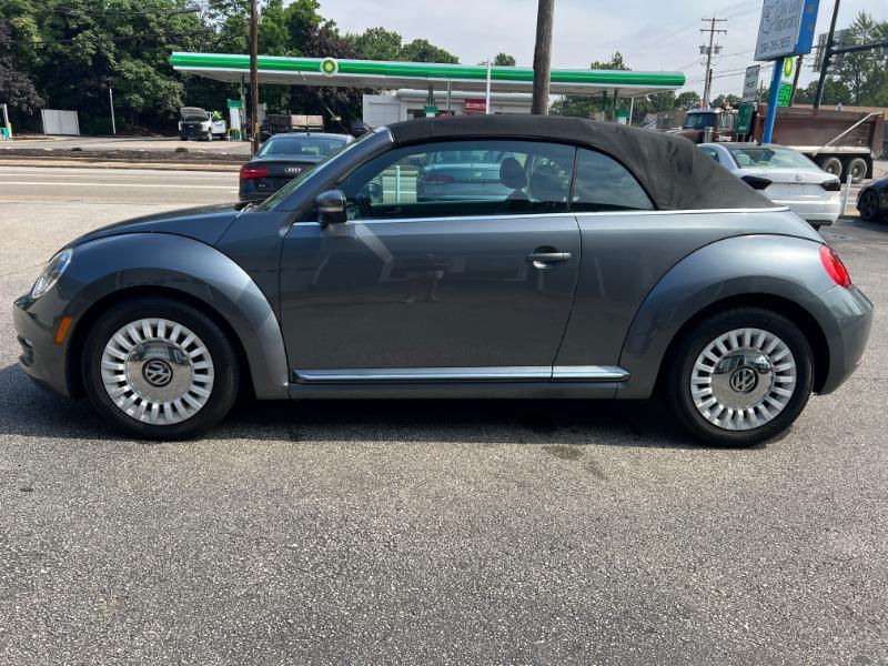 Volkswagen Beetle 2.5L Convertible 2014