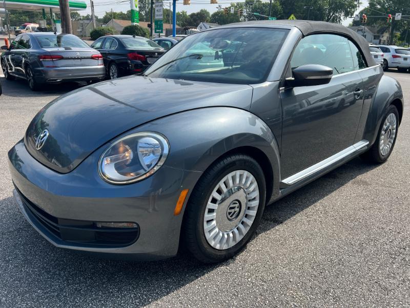 Volkswagen Beetle 2.5L Convertible 2014