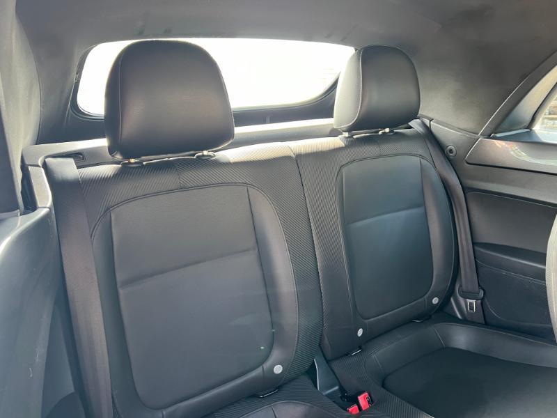 Volkswagen Beetle 2.5L Convertible 2014