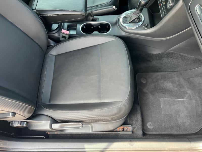 Volkswagen Beetle 2.5L Convertible 2014