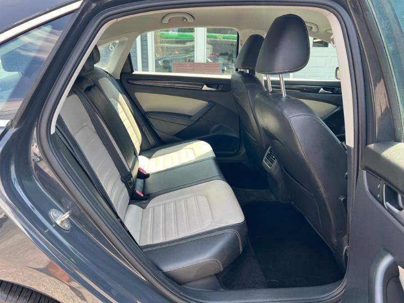 Volkswagen Passat SE PZEV 6A 2015