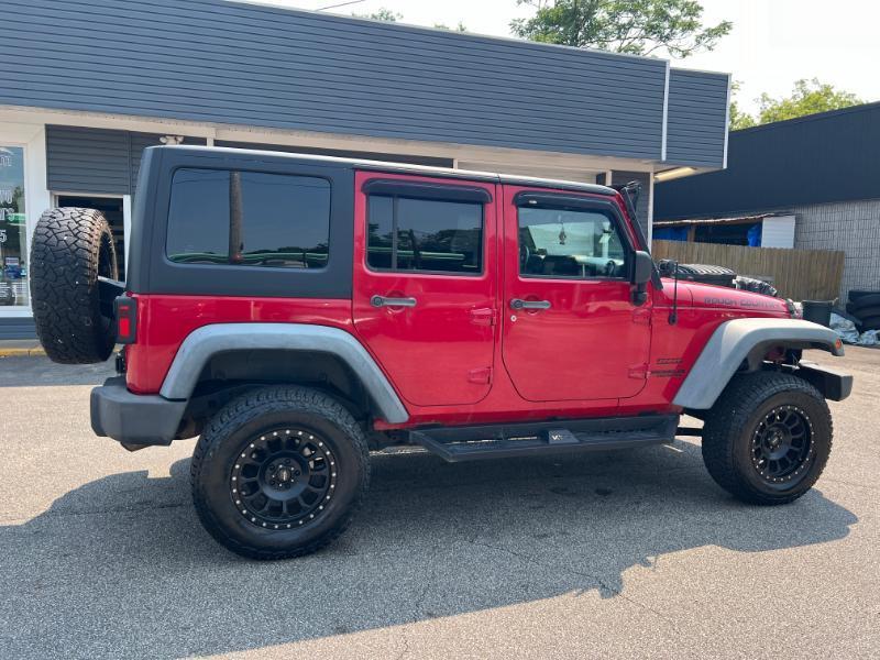 Jeep Wrangler Unlimited Sport 4WD 2011