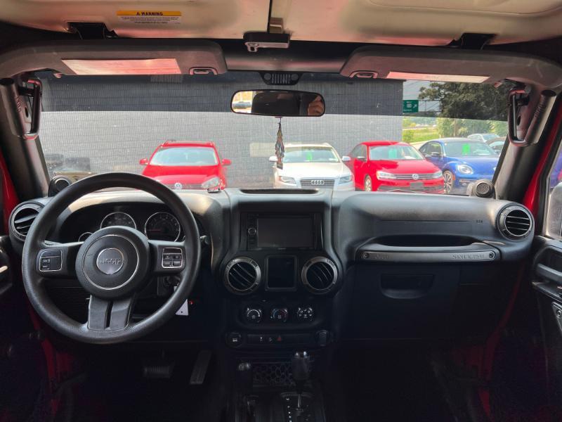 Jeep Wrangler Unlimited Sport 4WD 2011