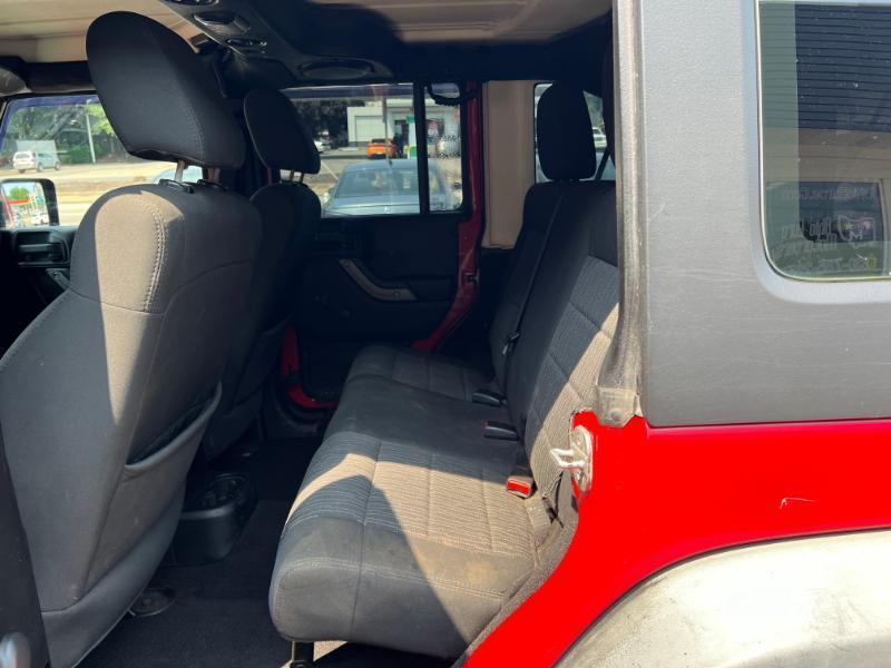 Jeep Wrangler Unlimited Sport 4WD 2011