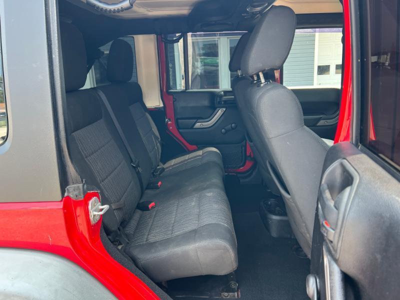 Jeep Wrangler Unlimited Sport 4WD 2011