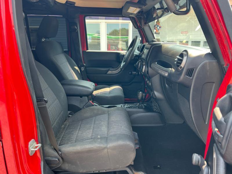 Jeep Wrangler Unlimited Sport 4WD 2011