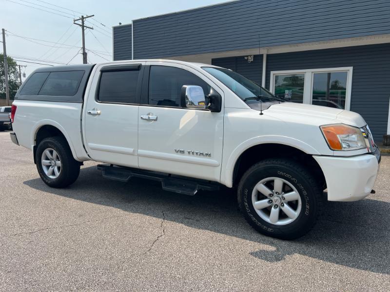 Nissan Titan PRO-4X Crew Cab 4WD SWB 2010