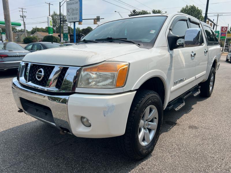 Nissan Titan PRO-4X Crew Cab 4WD SWB 2010