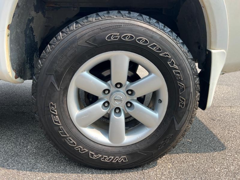 Nissan Titan PRO-4X Crew Cab 4WD SWB 2010