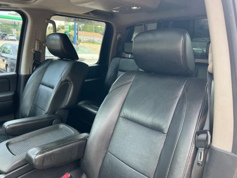 Nissan Titan PRO-4X Crew Cab 4WD SWB 2010