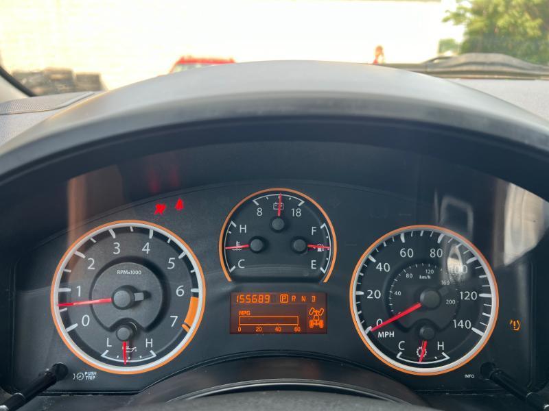 Nissan Titan PRO-4X Crew Cab 4WD SWB 2010