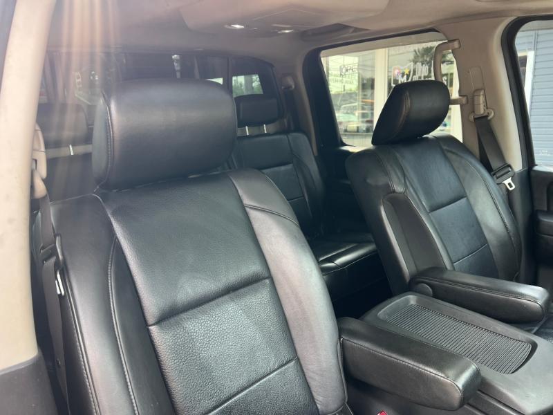 Nissan Titan PRO-4X Crew Cab 4WD SWB 2010