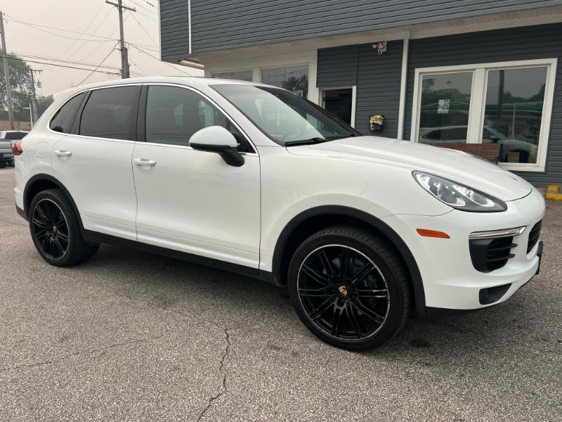 Porsche Cayenne Base 2018