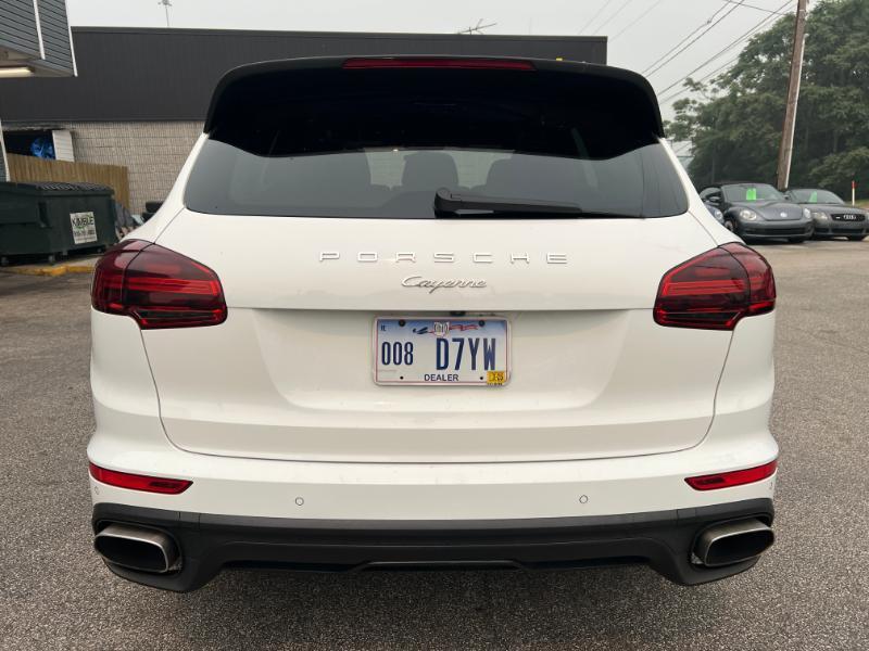 Porsche Cayenne Base 2018
