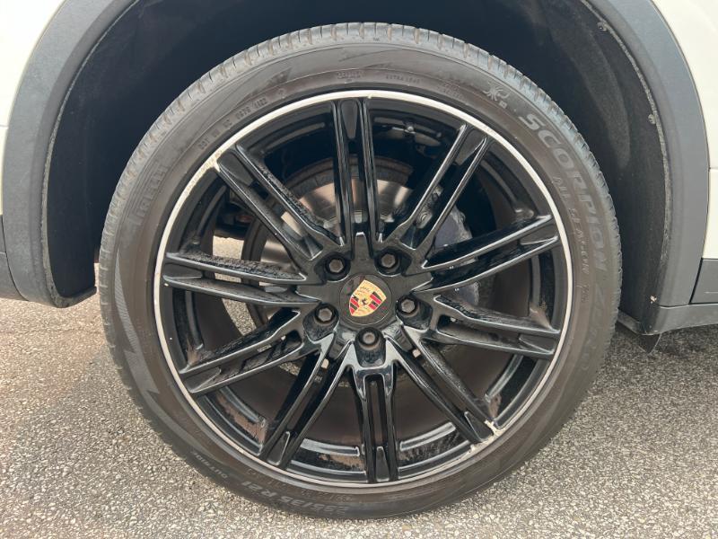 Porsche Cayenne Base 2018