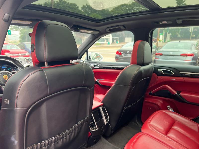 Porsche Cayenne Base 2018