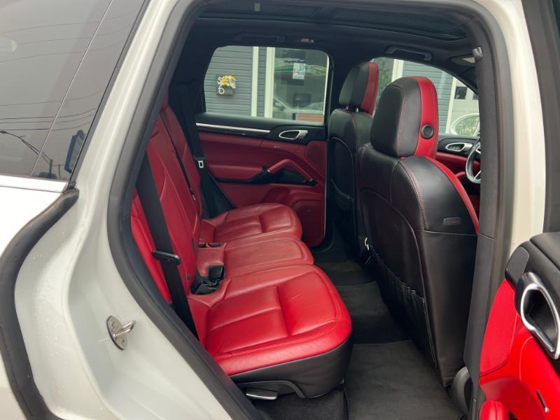Porsche Cayenne Base 2018