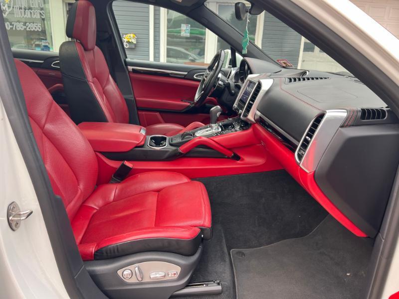 Porsche Cayenne Base 2018