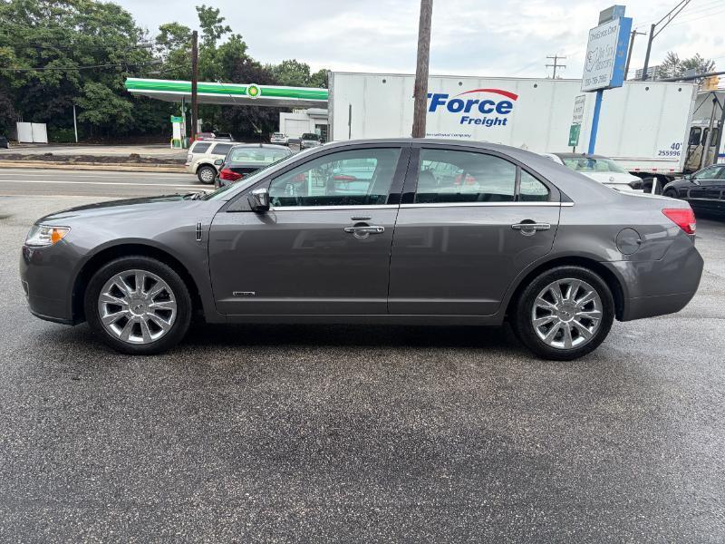 Lincoln MKZ Hybrid Sedan 2012