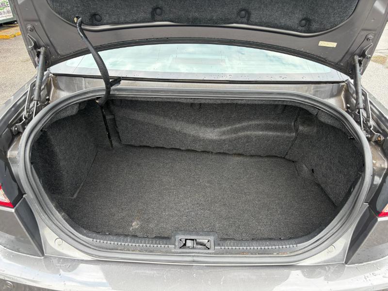Lincoln MKZ Hybrid Sedan 2012