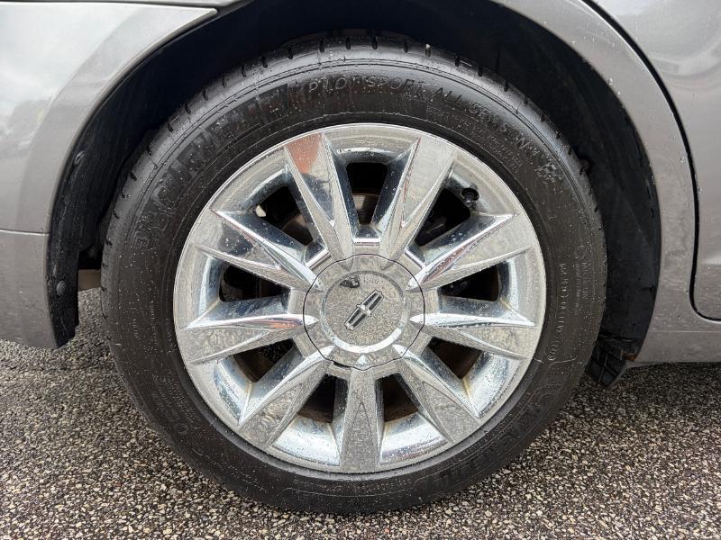 Lincoln MKZ Hybrid Sedan 2012