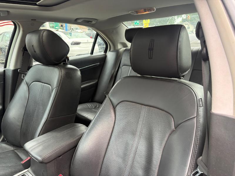 Lincoln MKZ Hybrid Sedan 2012
