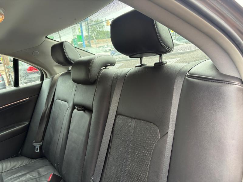 Lincoln MKZ Hybrid Sedan 2012