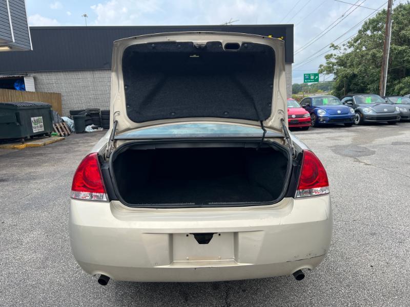 Chevrolet Impala LT (Fleet) 2012
