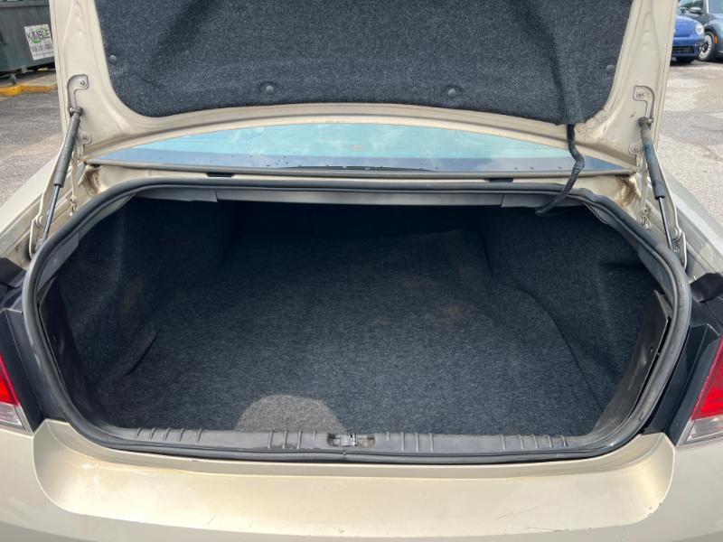 Chevrolet Impala LT (Fleet) 2012