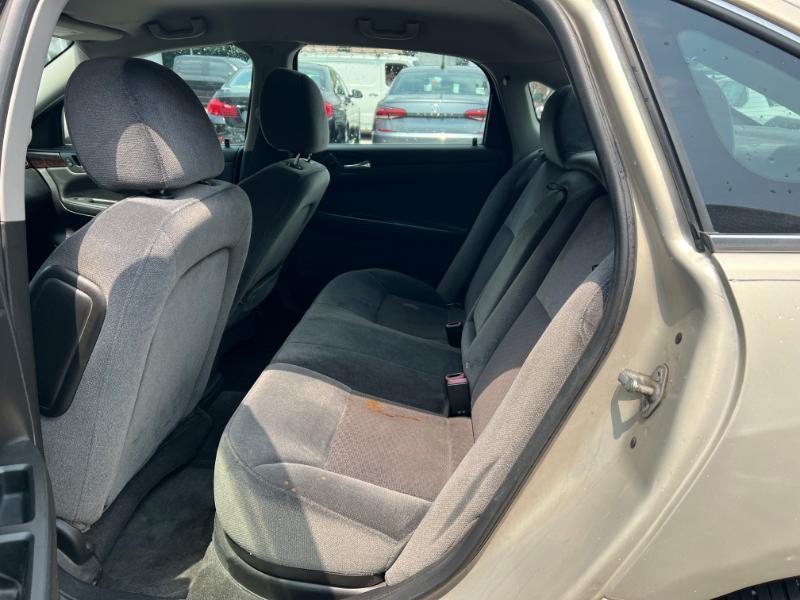 Chevrolet Impala LT (Fleet) 2012