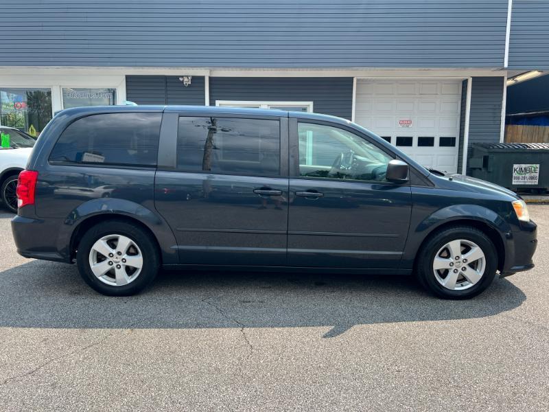 Dodge Grand Caravan SE 2013