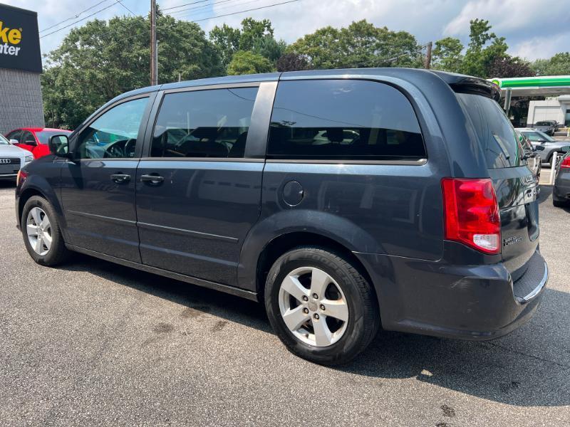 Dodge Grand Caravan SE 2013