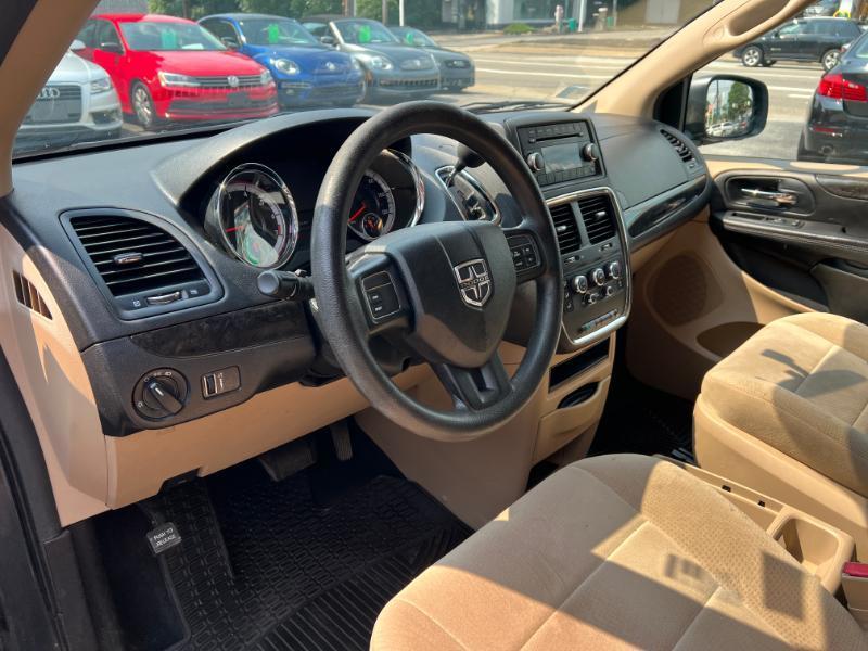 Dodge Grand Caravan SE 2013