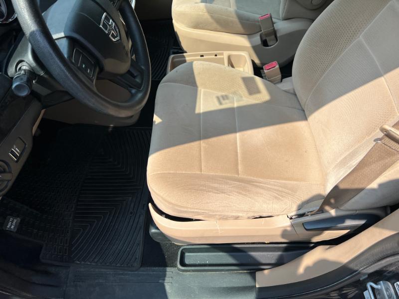 Dodge Grand Caravan SE 2013