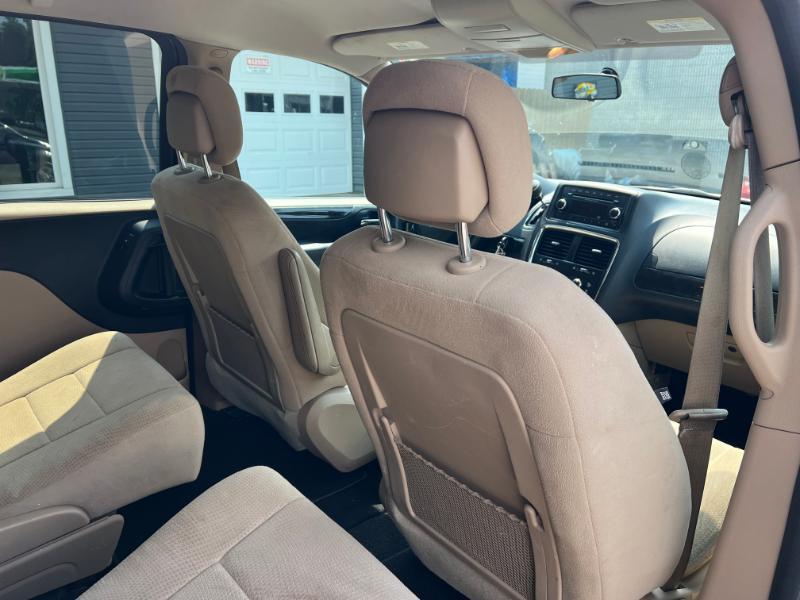 Dodge Grand Caravan SE 2013