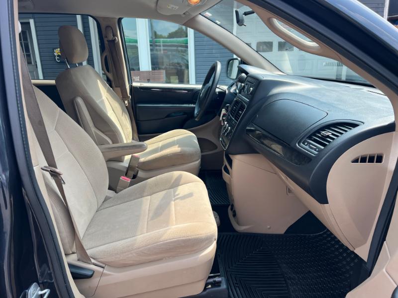 Dodge Grand Caravan SE 2013