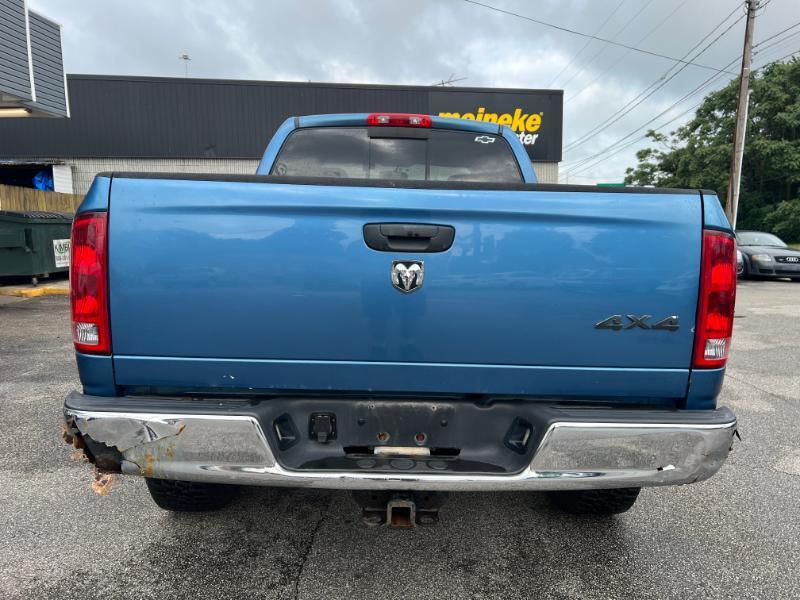 Dodge Ram 1500 ST Quad Cab Short Bed 4WD 2005