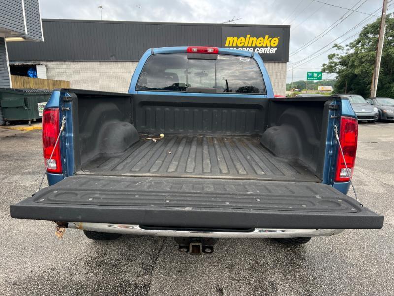 Dodge Ram 1500 ST Quad Cab Short Bed 4WD 2005