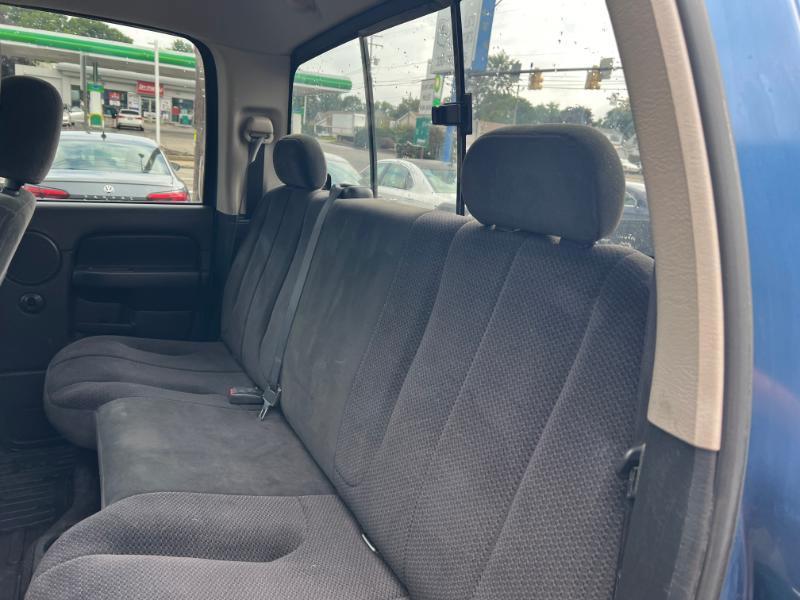 Dodge Ram 1500 ST Quad Cab Short Bed 4WD 2005