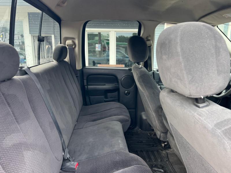 Dodge Ram 1500 ST Quad Cab Short Bed 4WD 2005